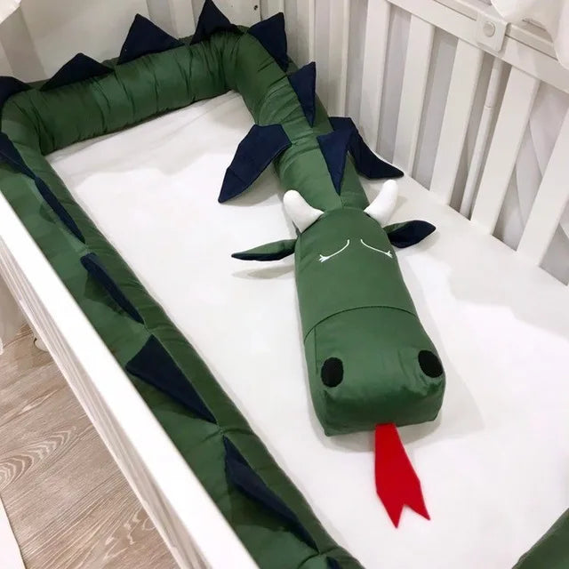 tour-de-lit-bébé-garçon-dragon-vert