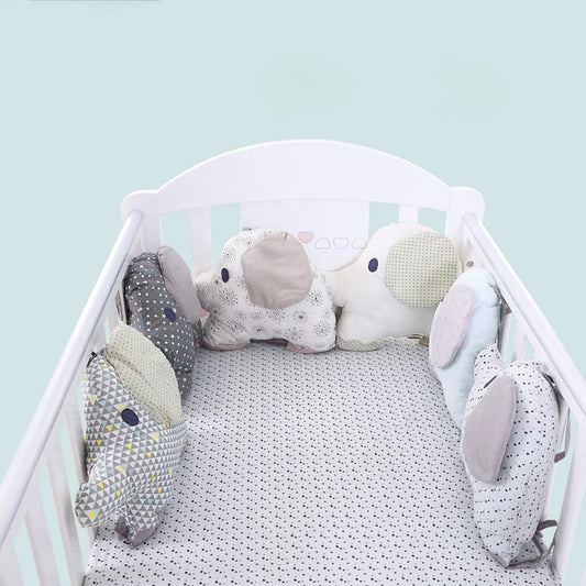 tour-de-lit-pour-bebe-elephant